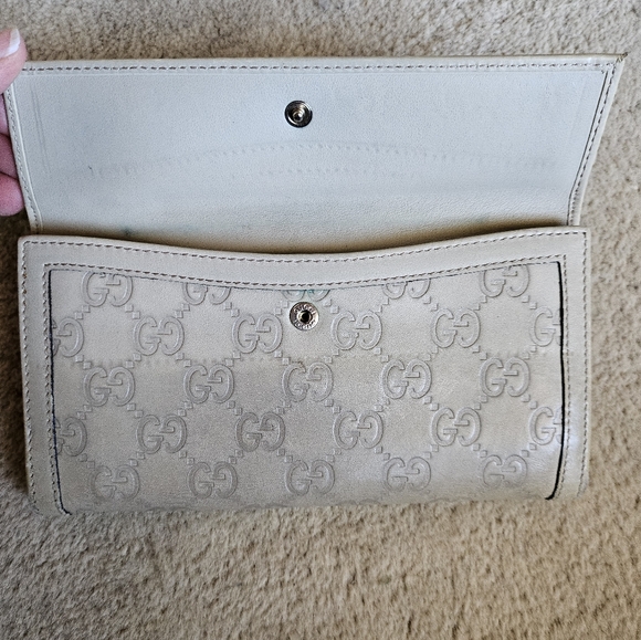 Gucci Ivory Embossed Leather Long Wallet Gold Bamboo Hardware - Picture 9 of 16